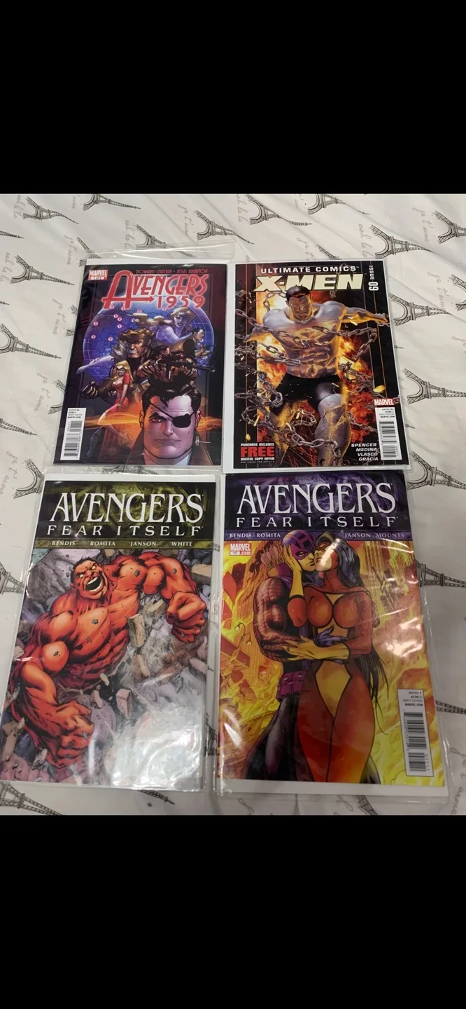 Marvels Comic Books (4 Comic Books) image indicator(3)