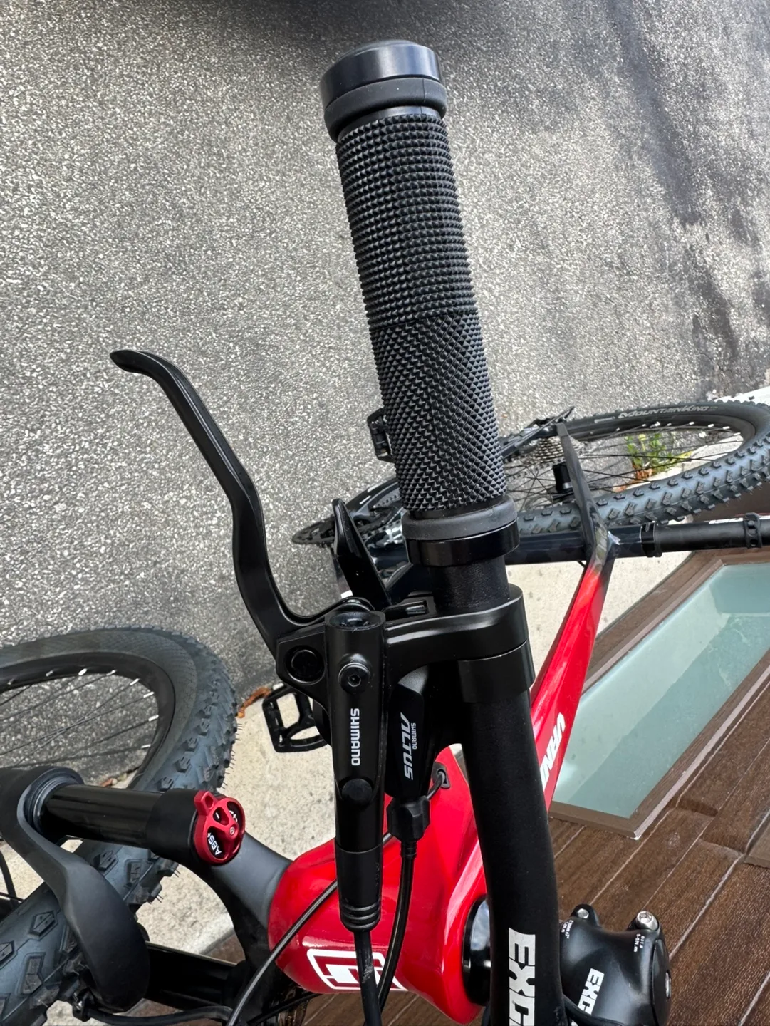 For Sale: Excellent Condition Mountain Bike. image indicator(4)
