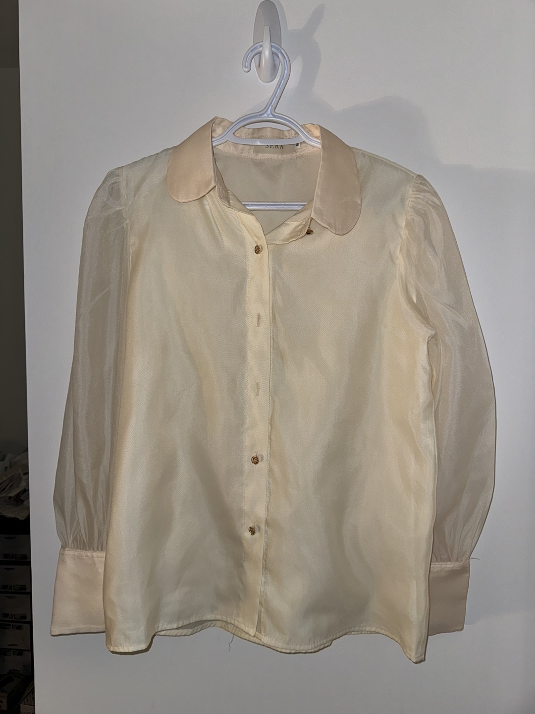 Cream-coloured collared blouse, size S - photo 2