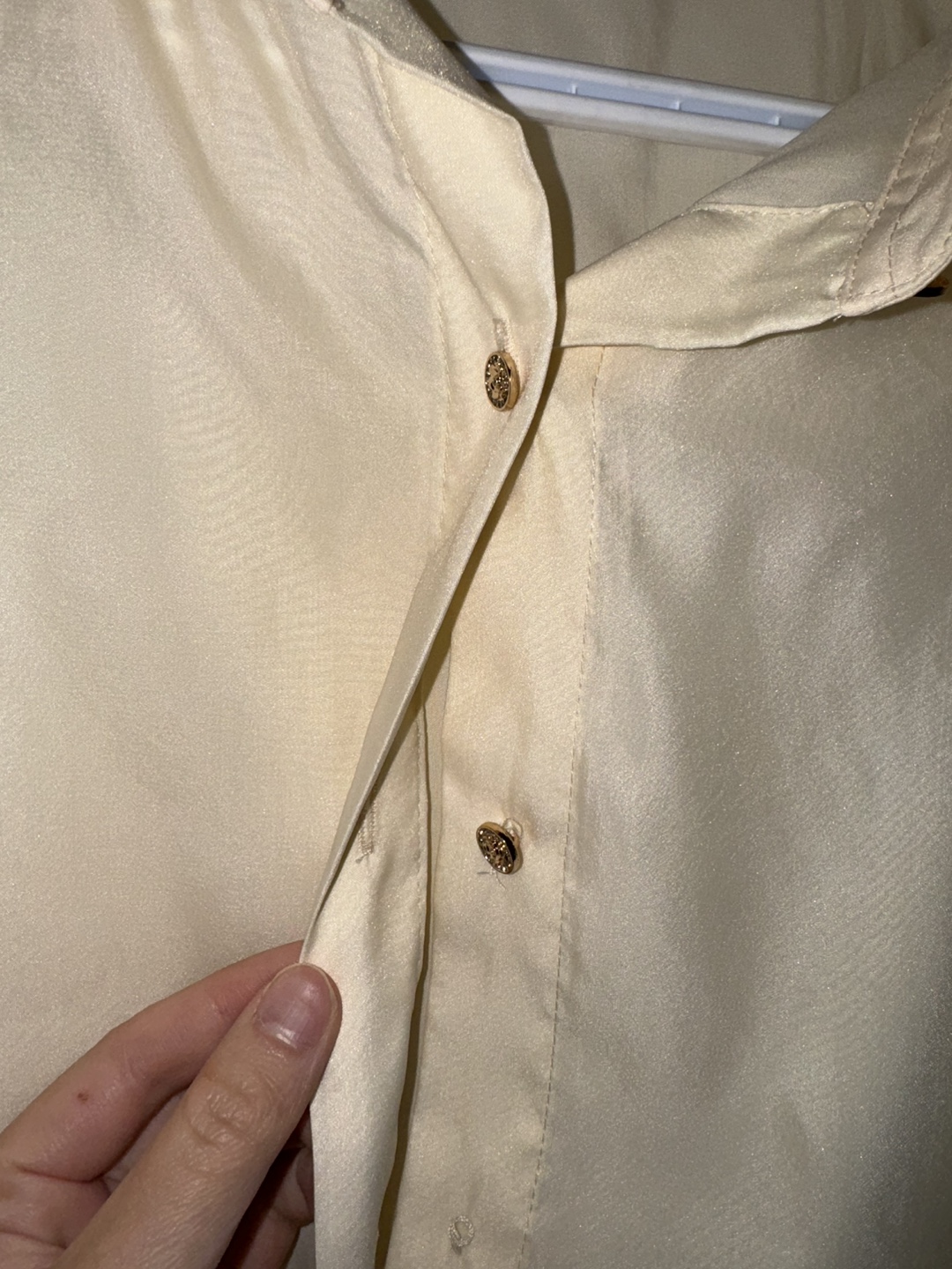 Cream-coloured collared blouse, size S - photo 4