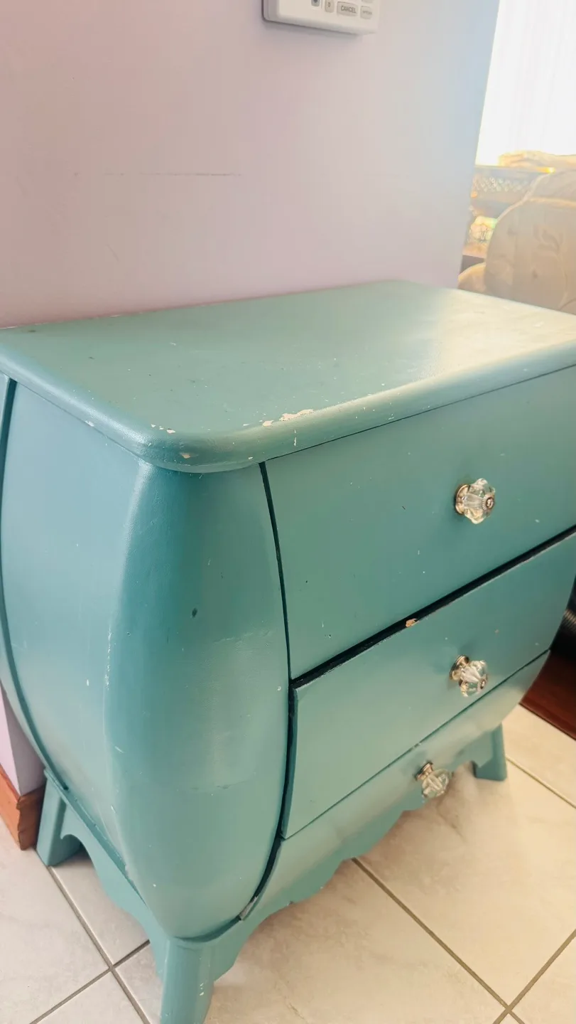 Vintage Teal Three-Drawer Dresser image indicator(3)