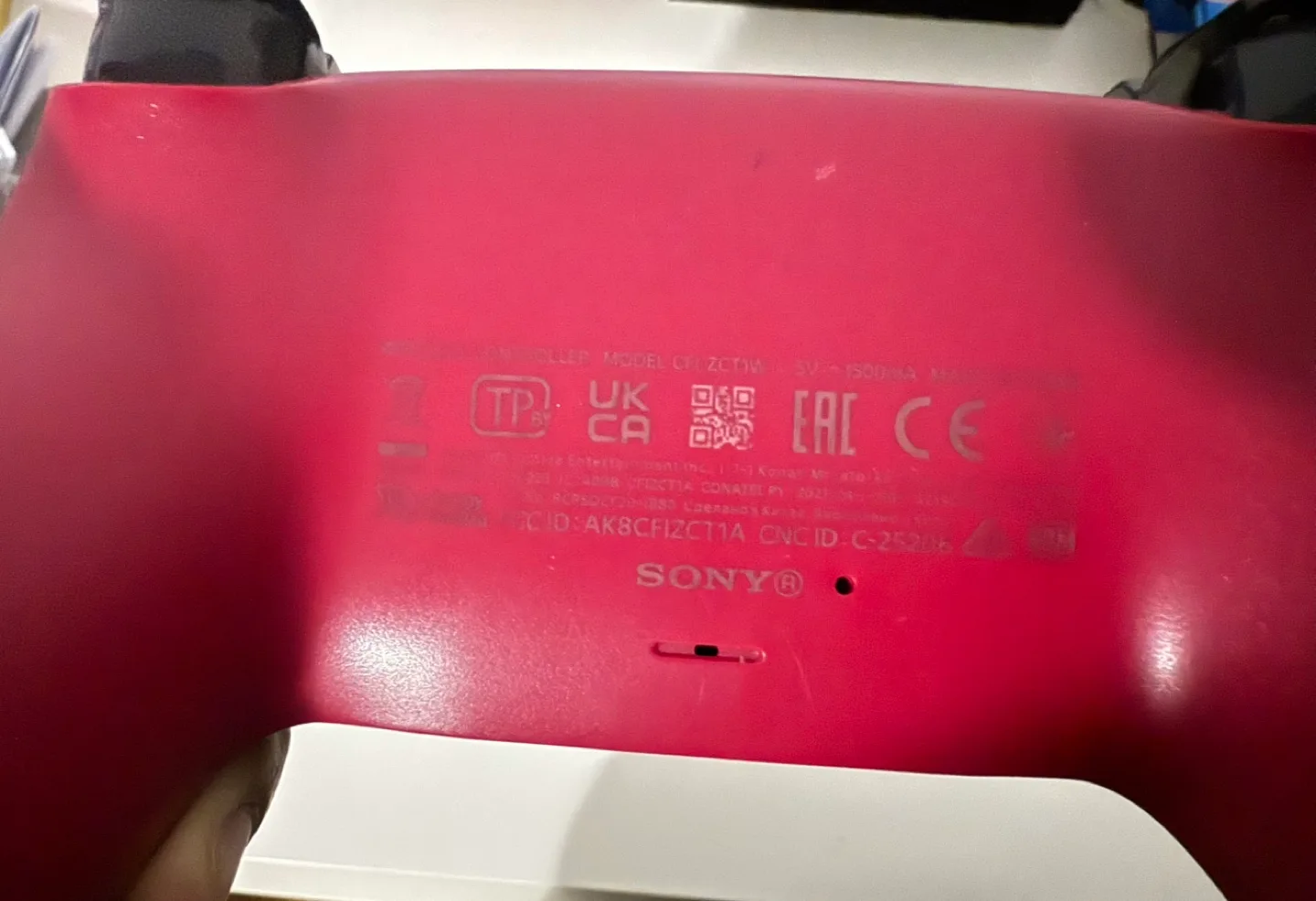 PS5 DualSense Wireless Controller image indicator(4)