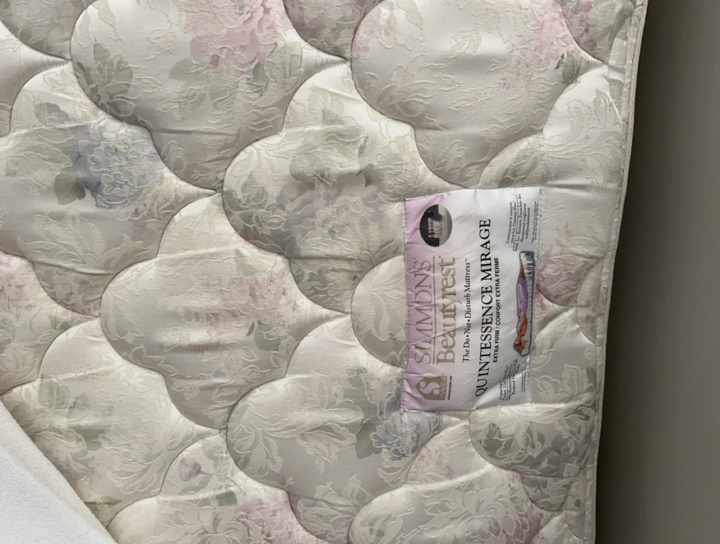 Simmons Beautyrest Queen Mattress