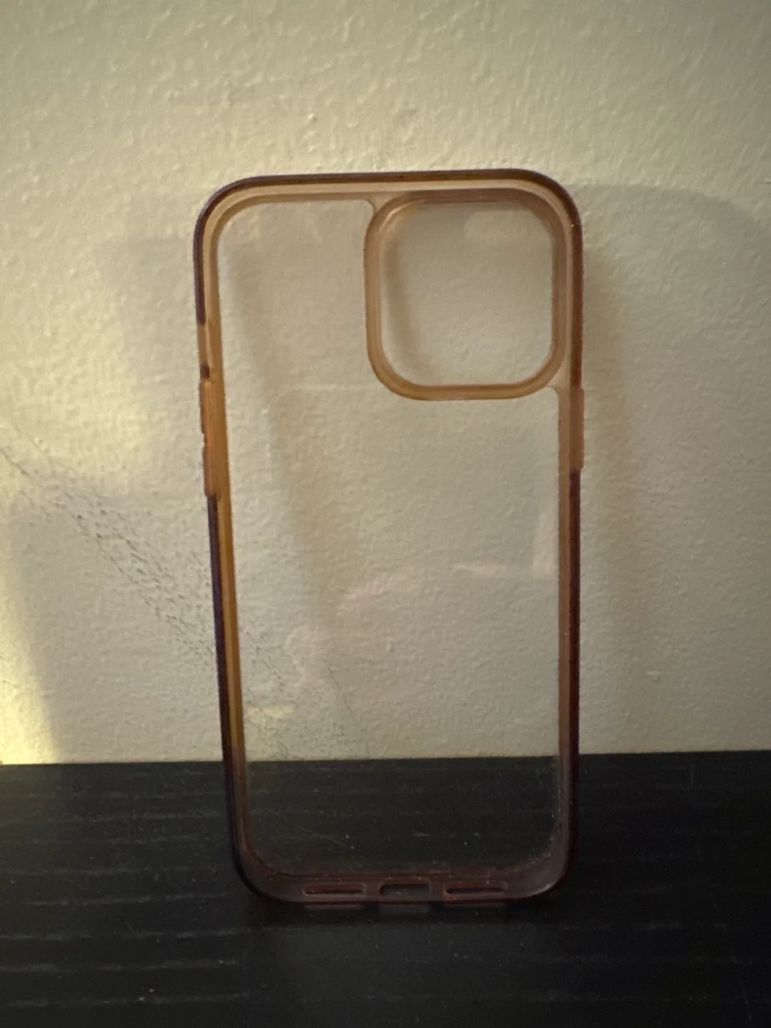 JETech iPhone 13 Pro Max Clear Case image indicator(3)