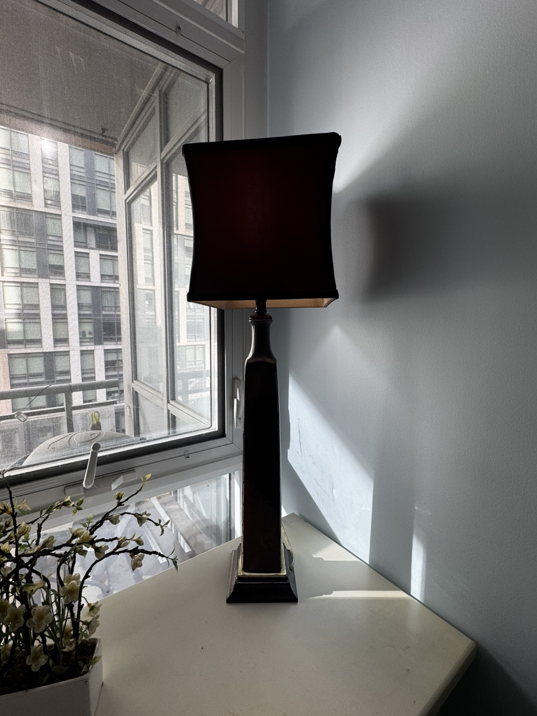 Elegant Dark burgundy Table Lamp with Black Shade