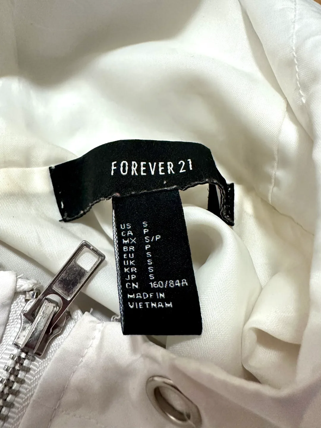 Worldwide MMXVI White Windbreaker Jacket image indicator(8)