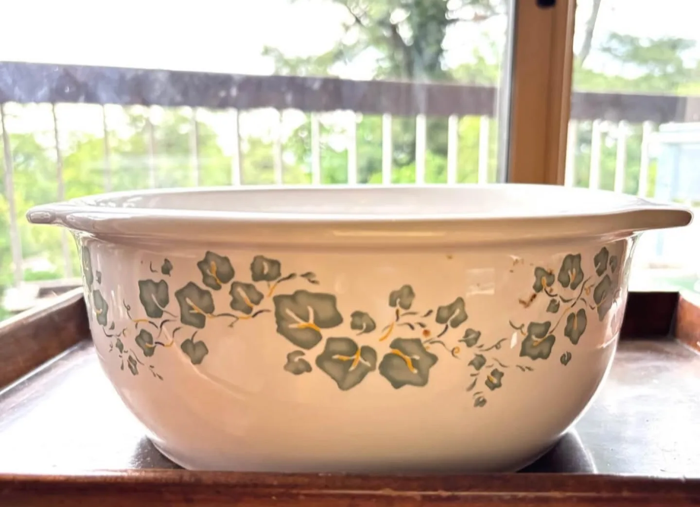 Vintage Corelle Caserole Bakeware / Serving Dish 2.5 Qt image indicator(4)