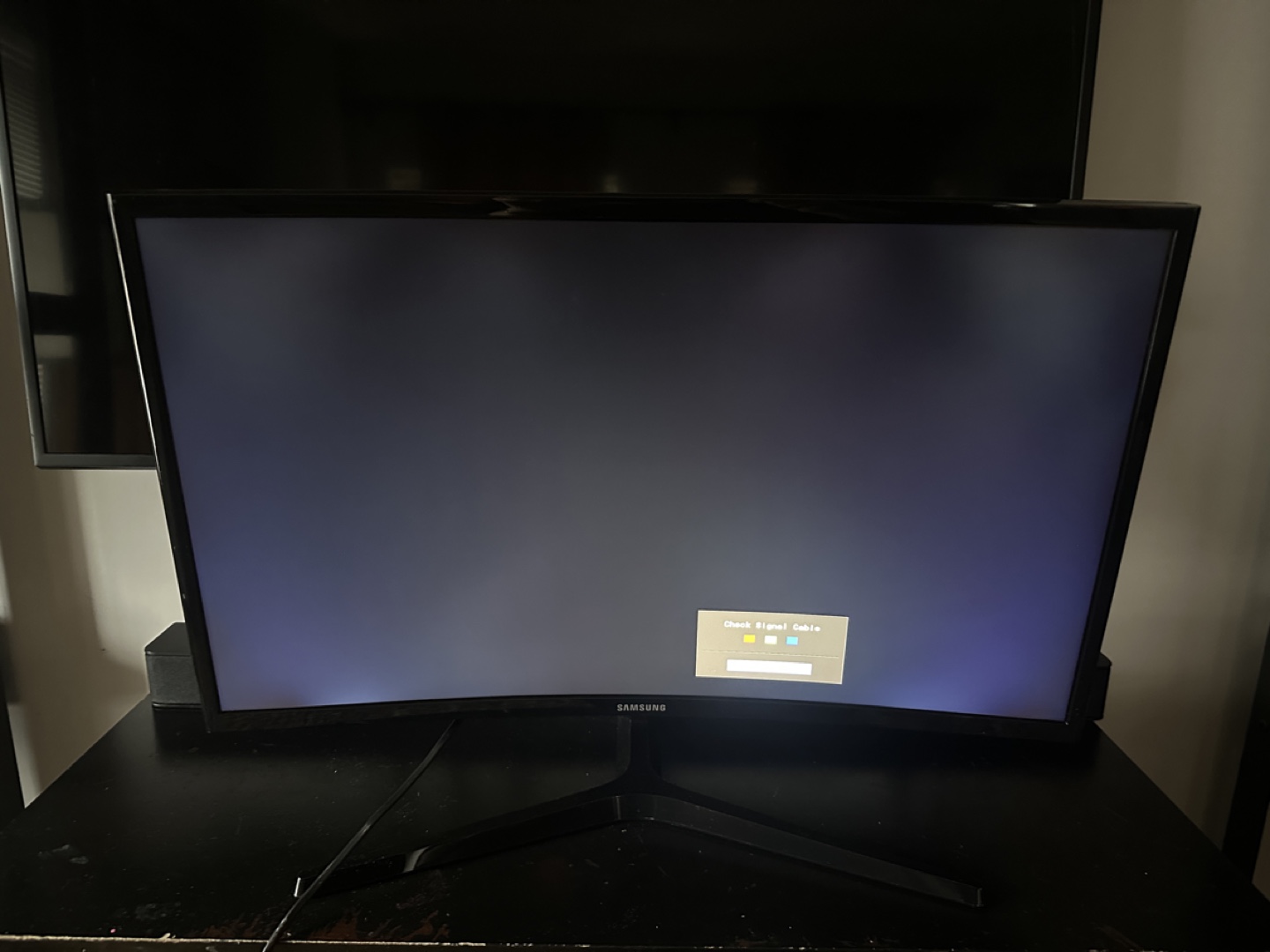 Samsung C27F398FWN 27-Inch Curved Monitor - photo 2