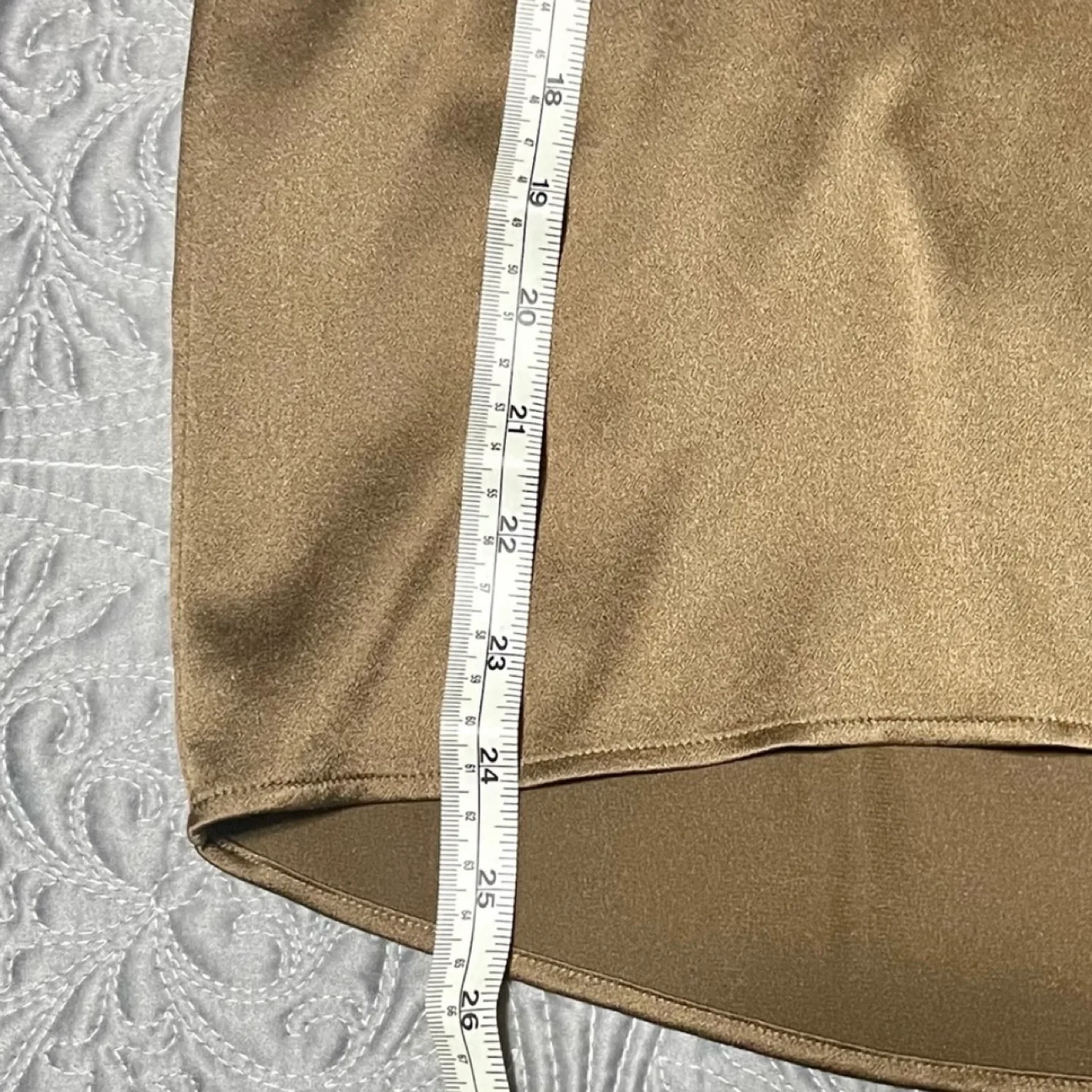 Vince. Brown Satin Blouse image indicator(10)