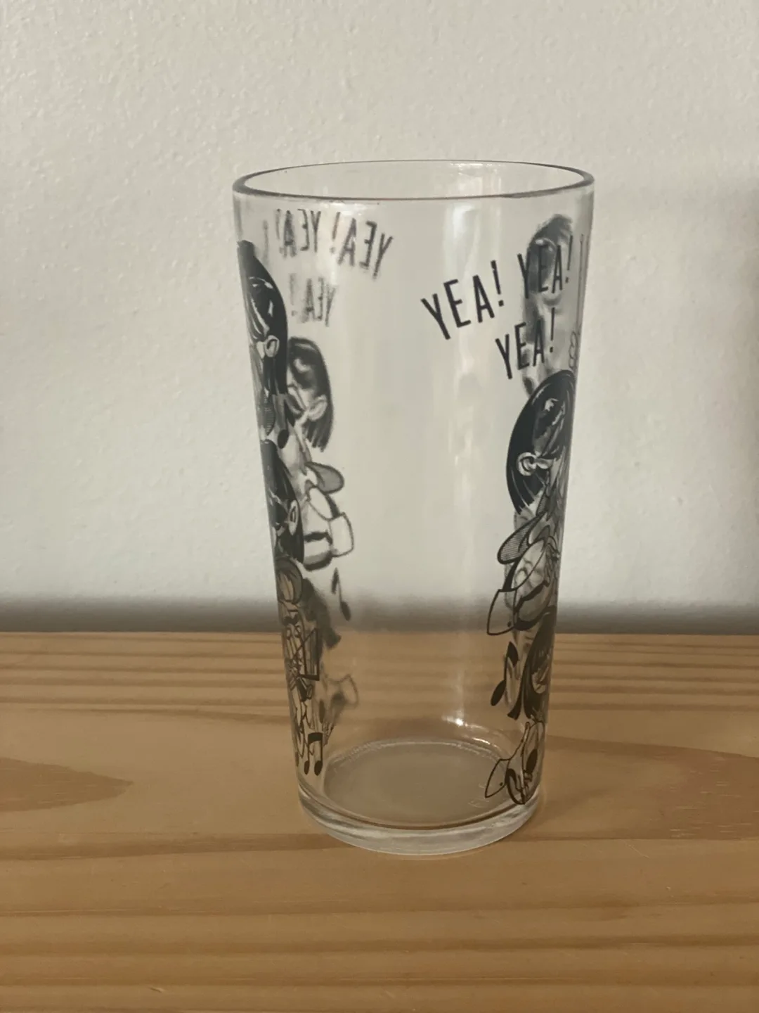 1 Vintage Beatles Tumbler image indicator(2)