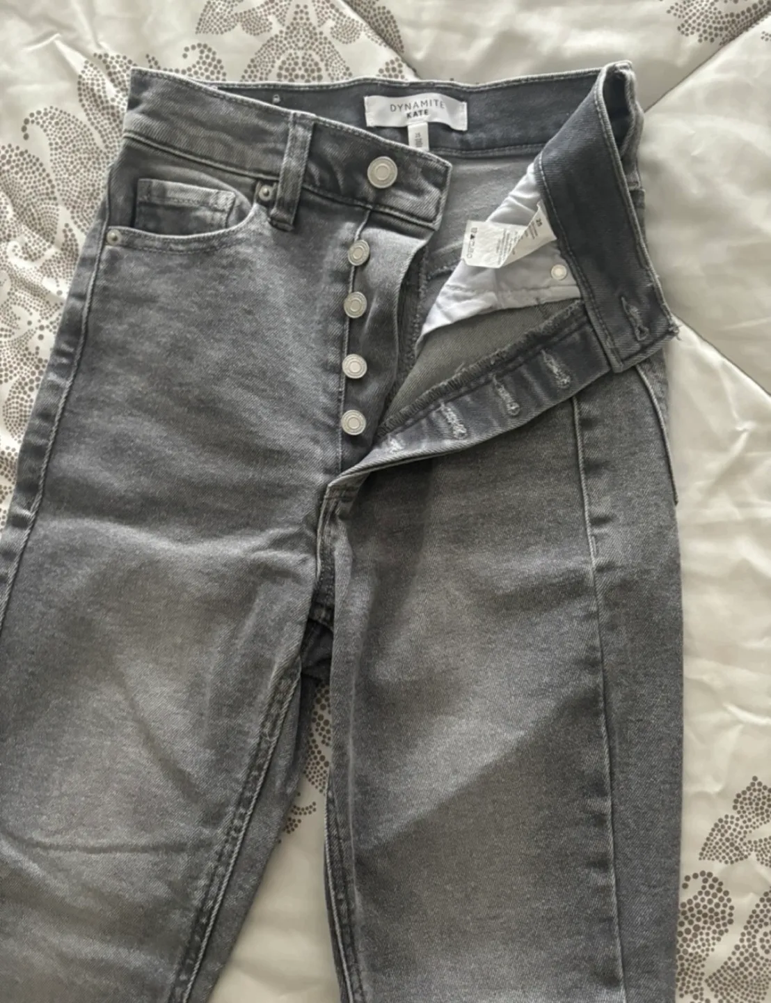 Dynamite Kate High-Waisted Grey Jeans - Size 25 image indicator(4)