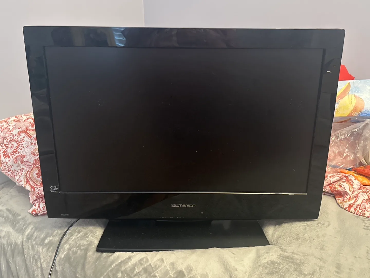 Emerson LCD TV-still works image indicator(3)