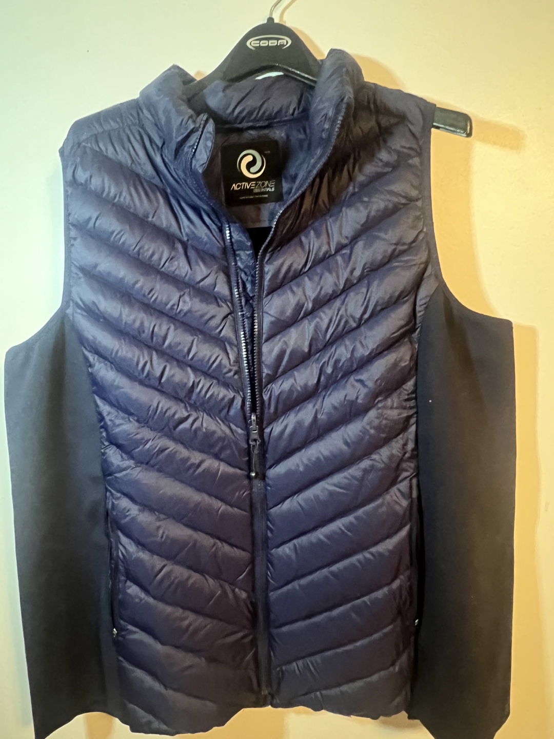 Active Zone Essentials  Quilted Vest - Size Large - photo 3