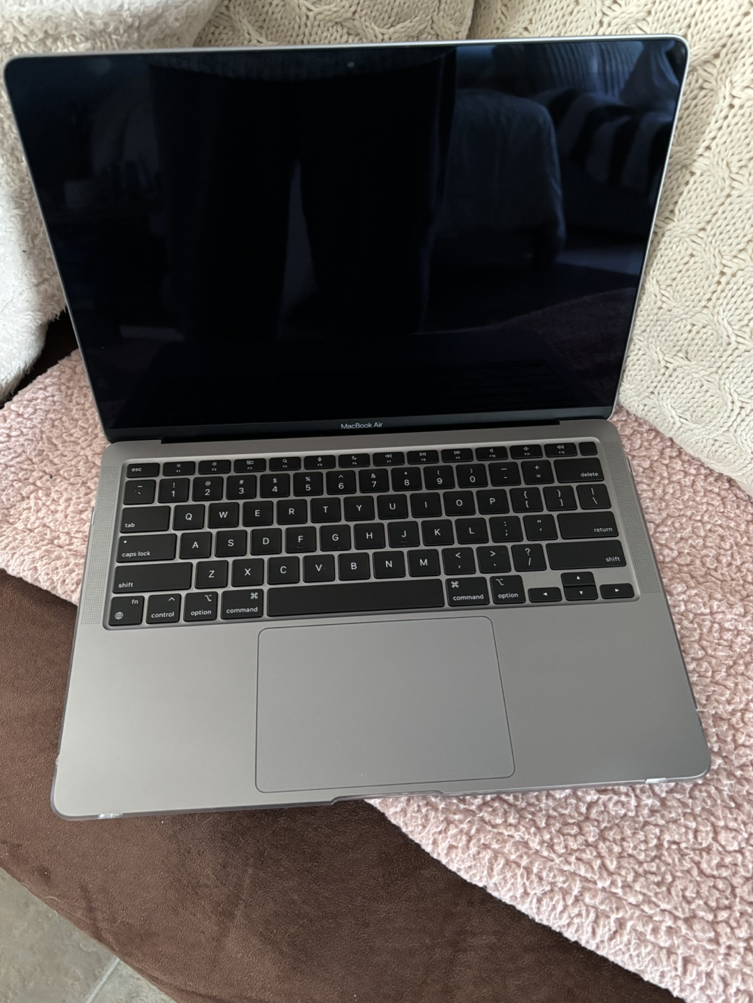 13-inch MacBook Air, 8GB RAM, 256GB SSD, Apple M1 Chip - photo 2