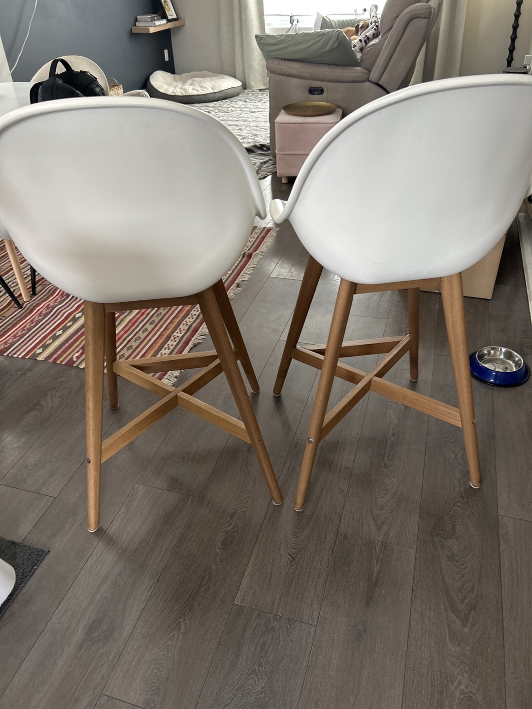 Pair of White and Light Brown Counter Height Stools - photo 3