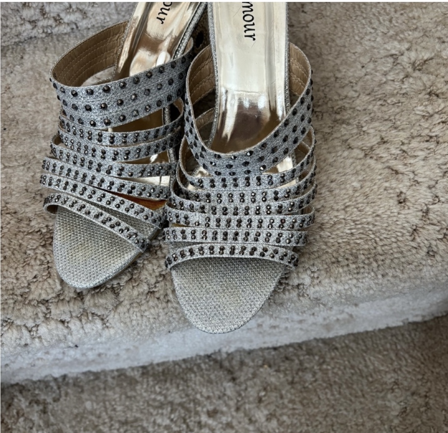 L'Amour Silver Glitter Wedge Sandals - photo 3