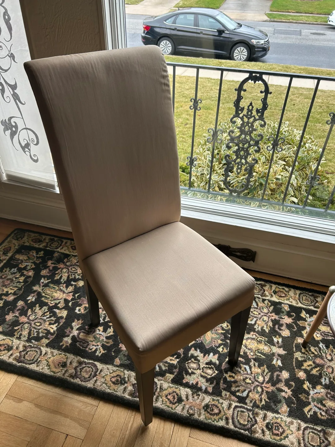 Beige Chair with Dark Wood Legs image indicator(2)