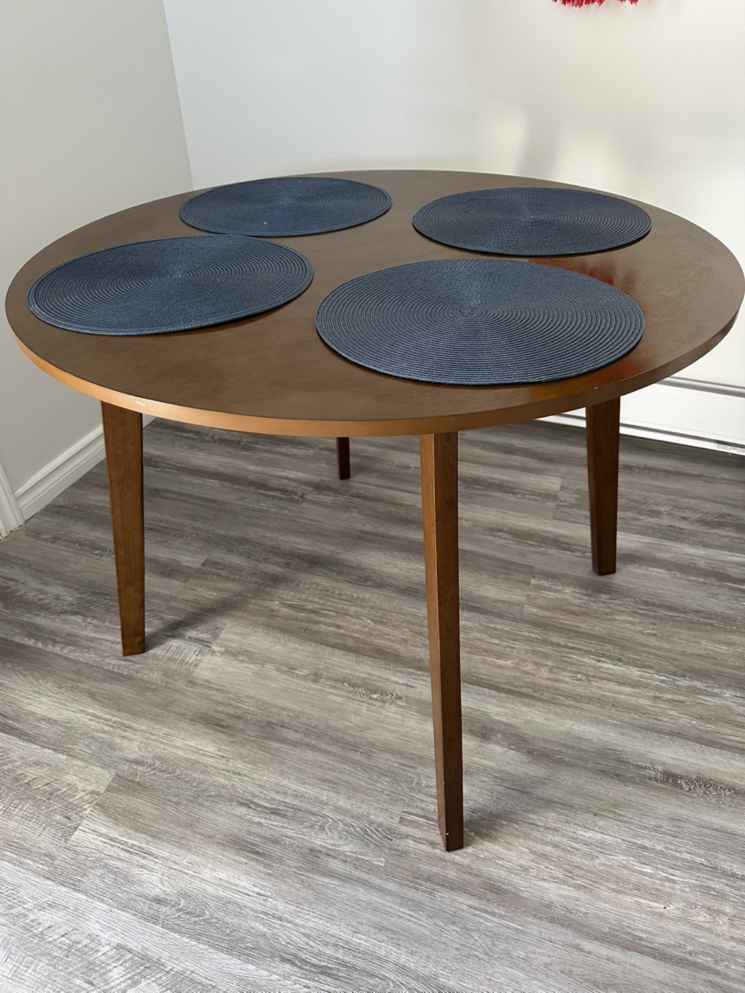 Round Wooden Dining Table - photo 4