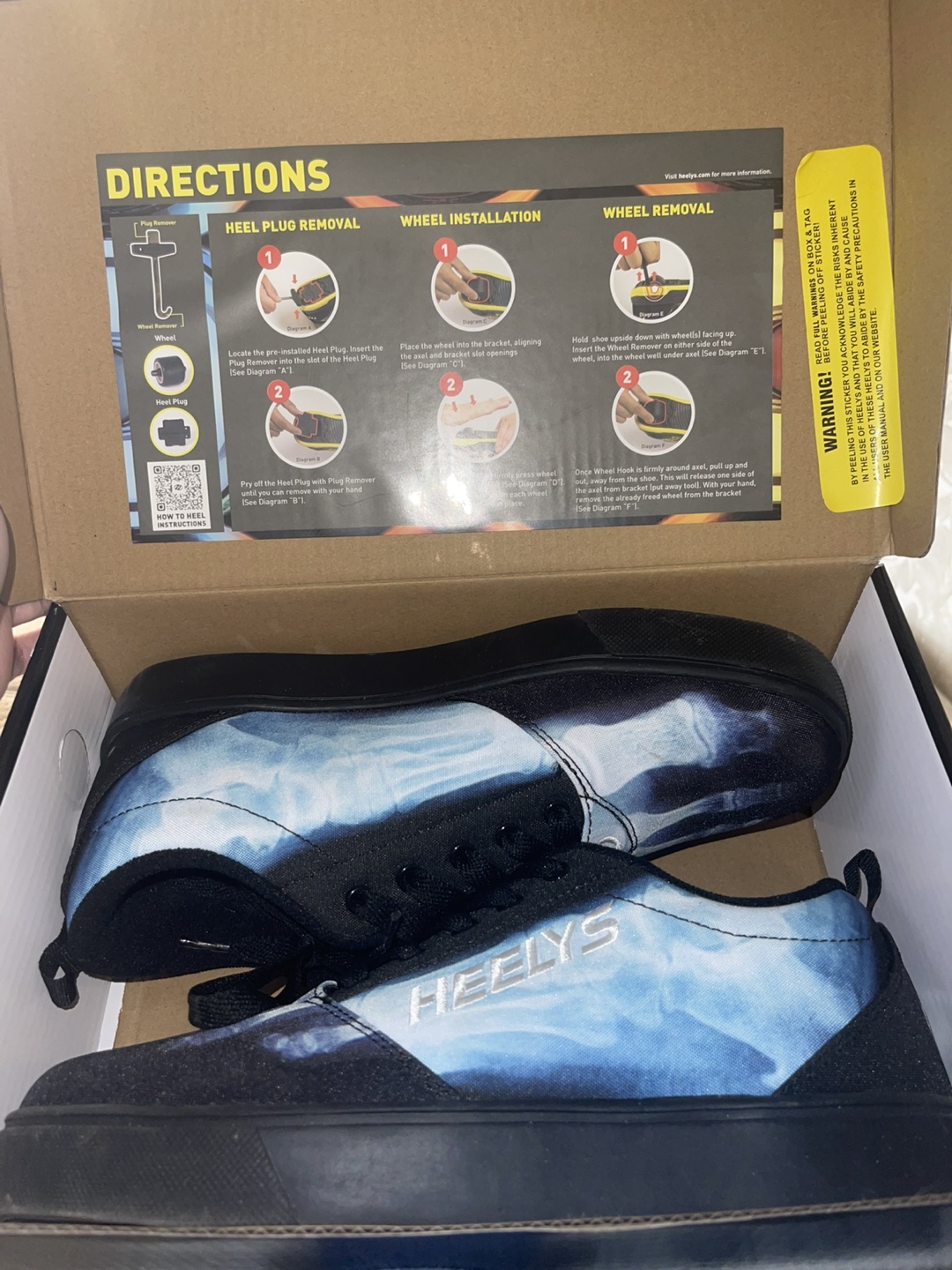 Heelys X-Ray Print Roller Shoes