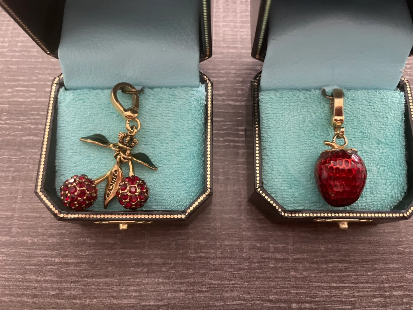 Juicy Couture Charm Bracelet & 3 Additional Charms image indicator(2)