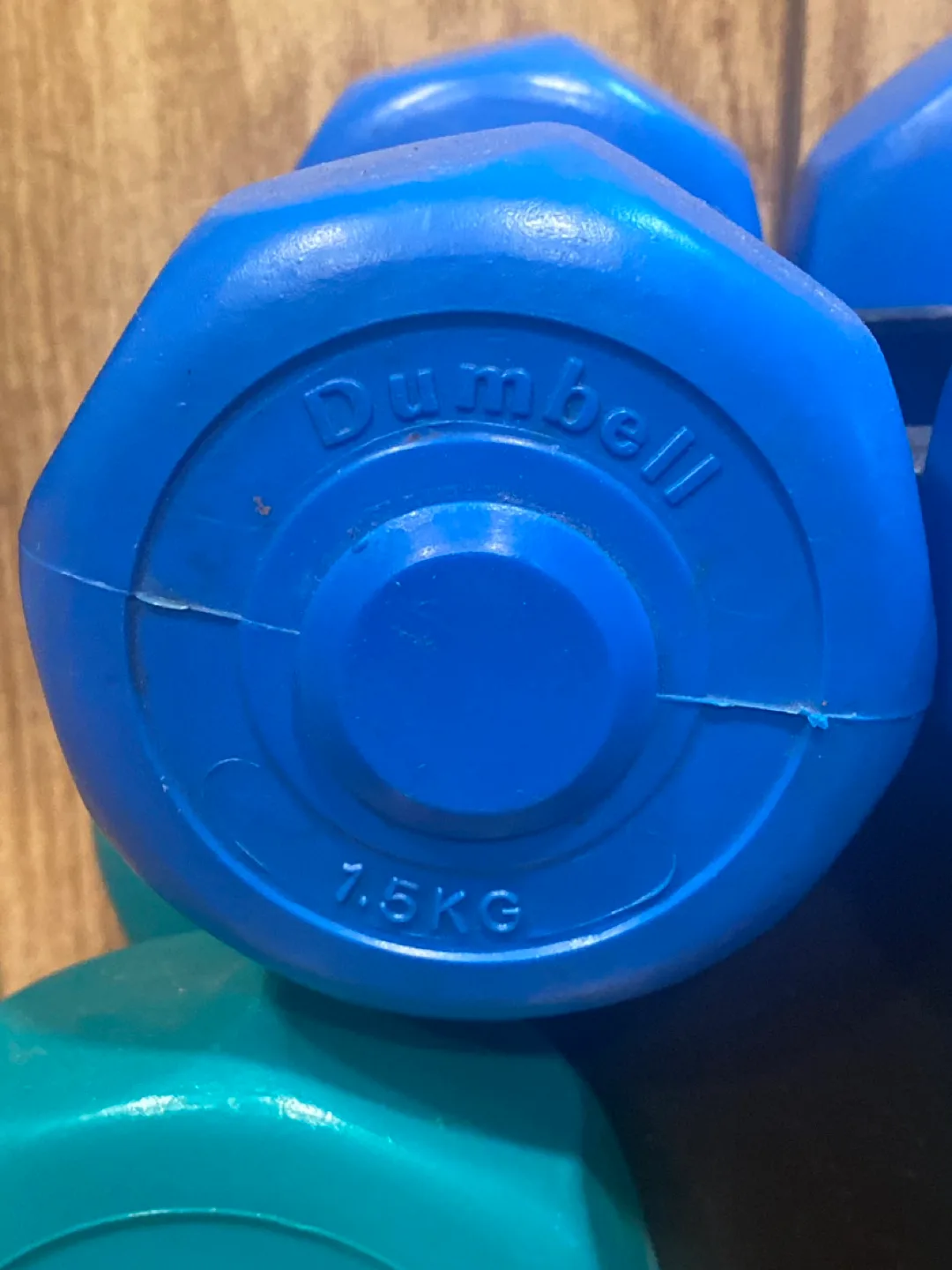 Dumbbell Set - 6 weights, 1.5kg, 2.5kg, 3.5kg, rack included image indicator(2)