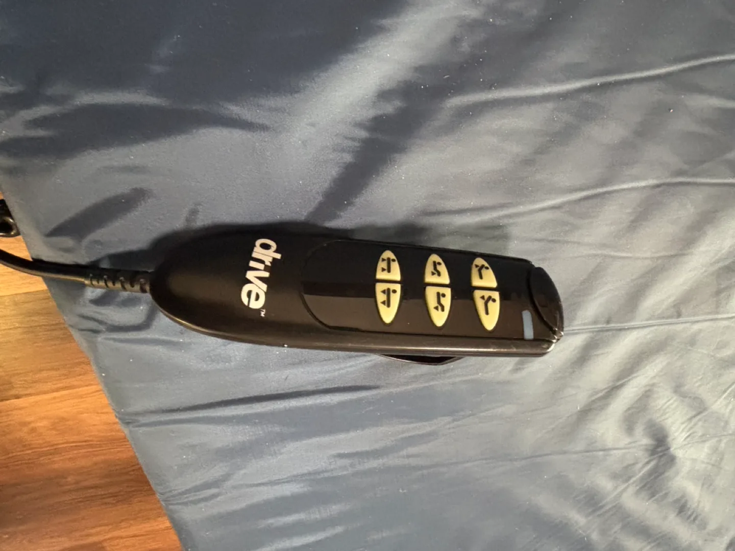 Invacare Solace Hospital Bed image indicator(4)