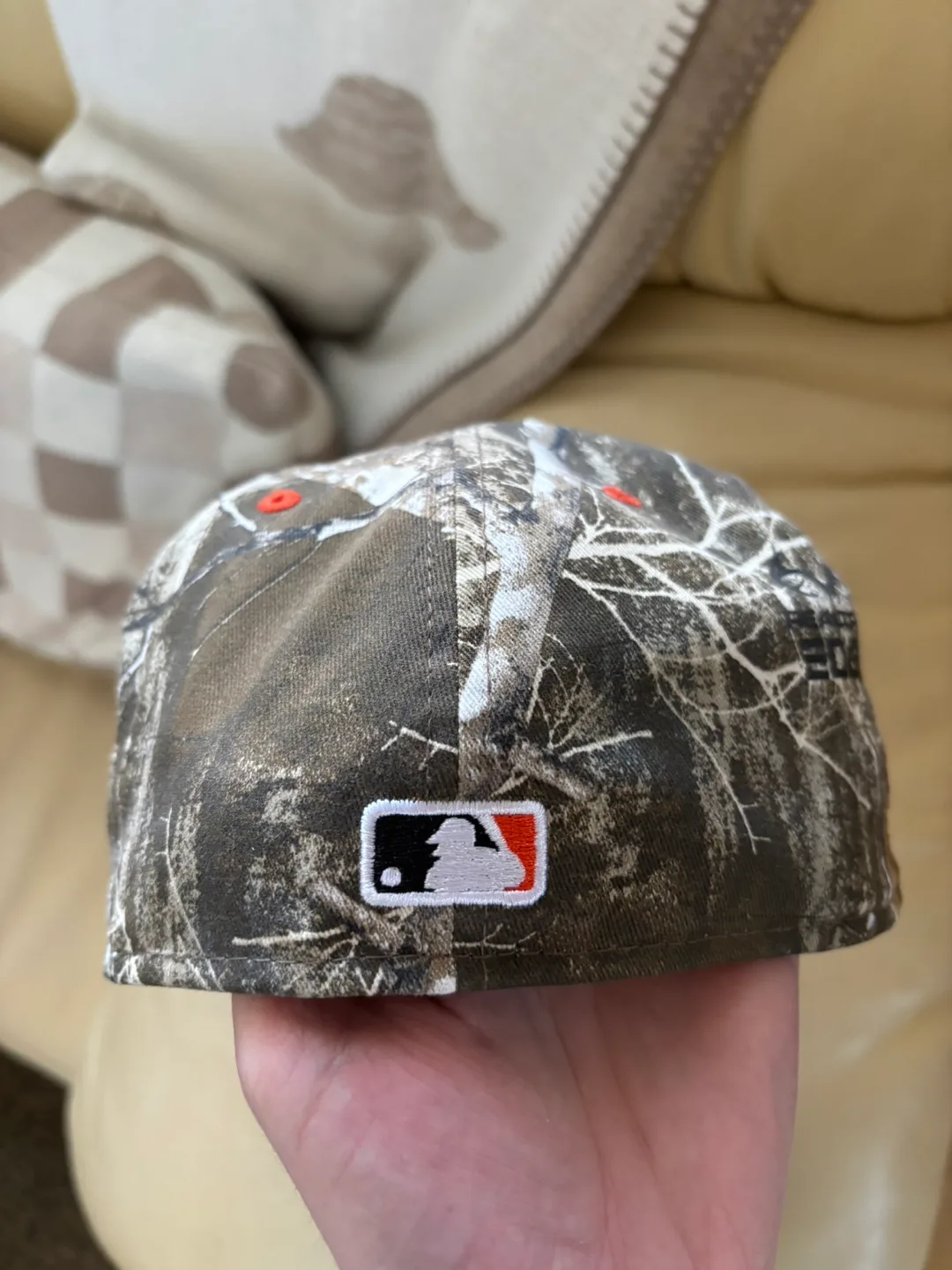 7 1/8 New Era Baltimore Orioles Real Tree Camo Fitted image indicator(5)