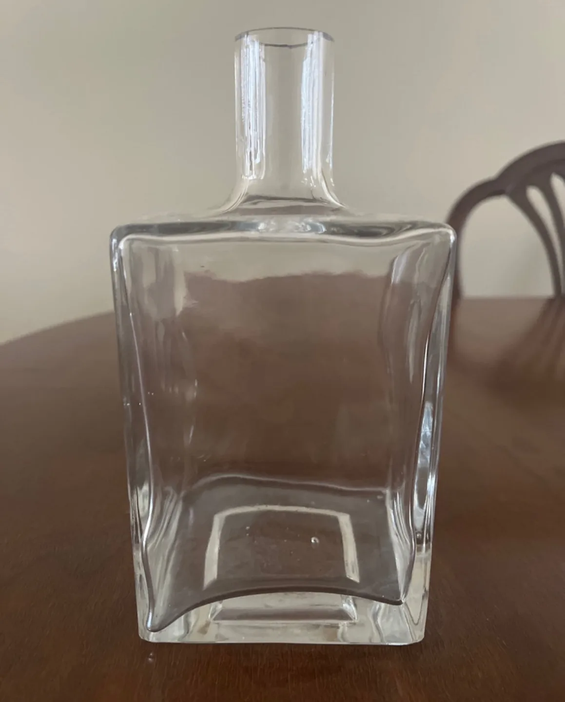 Clear Glass Square Vase image indicator(3)