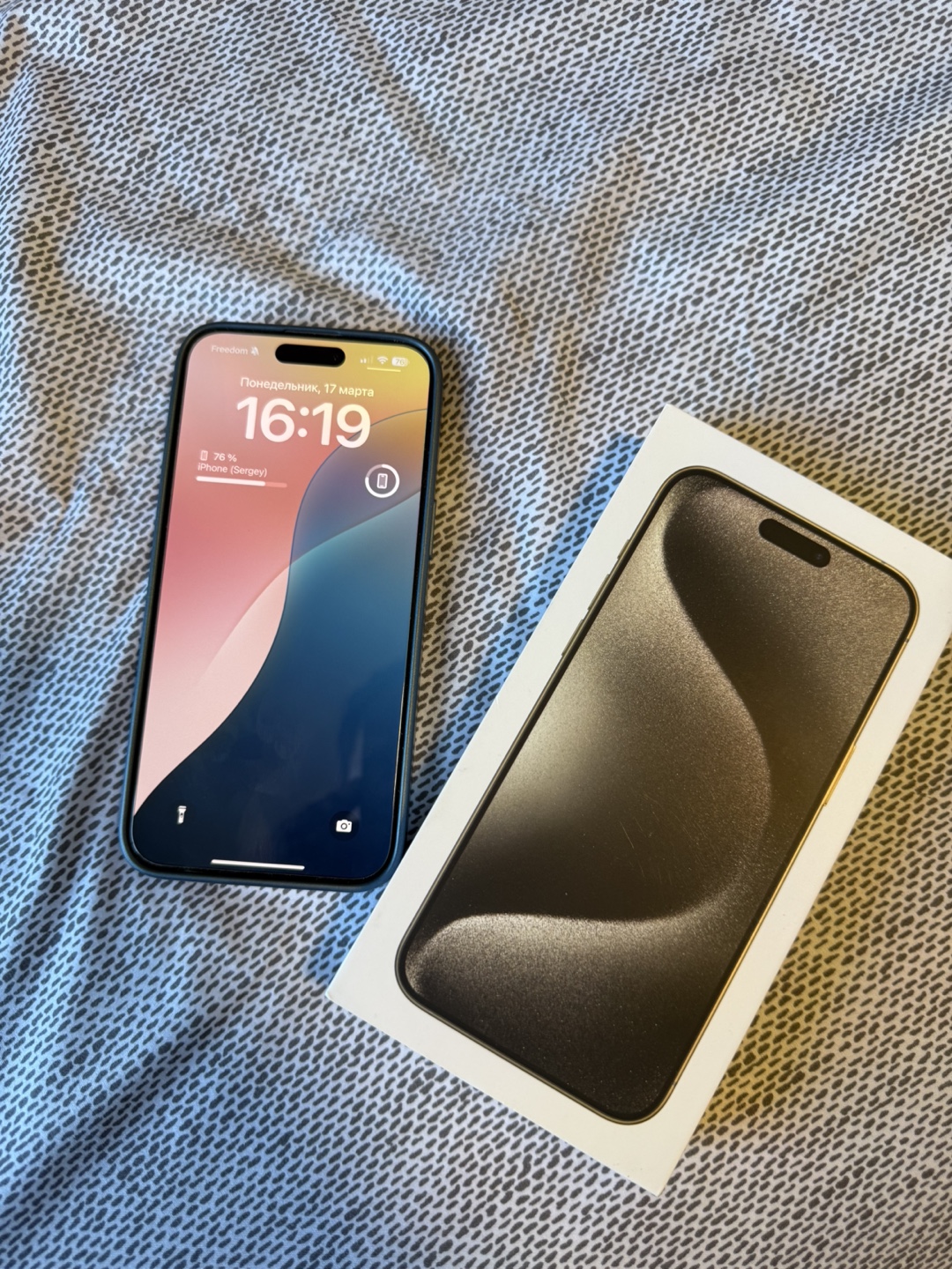 iPhone 15 Pro Max  256 gb- Excellent Condition - photo 2