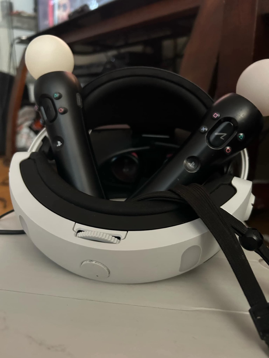PlayStation VR FULL BUNDLE✅ HEADSET + 2 MOVE CONTROLLERS - photo 3