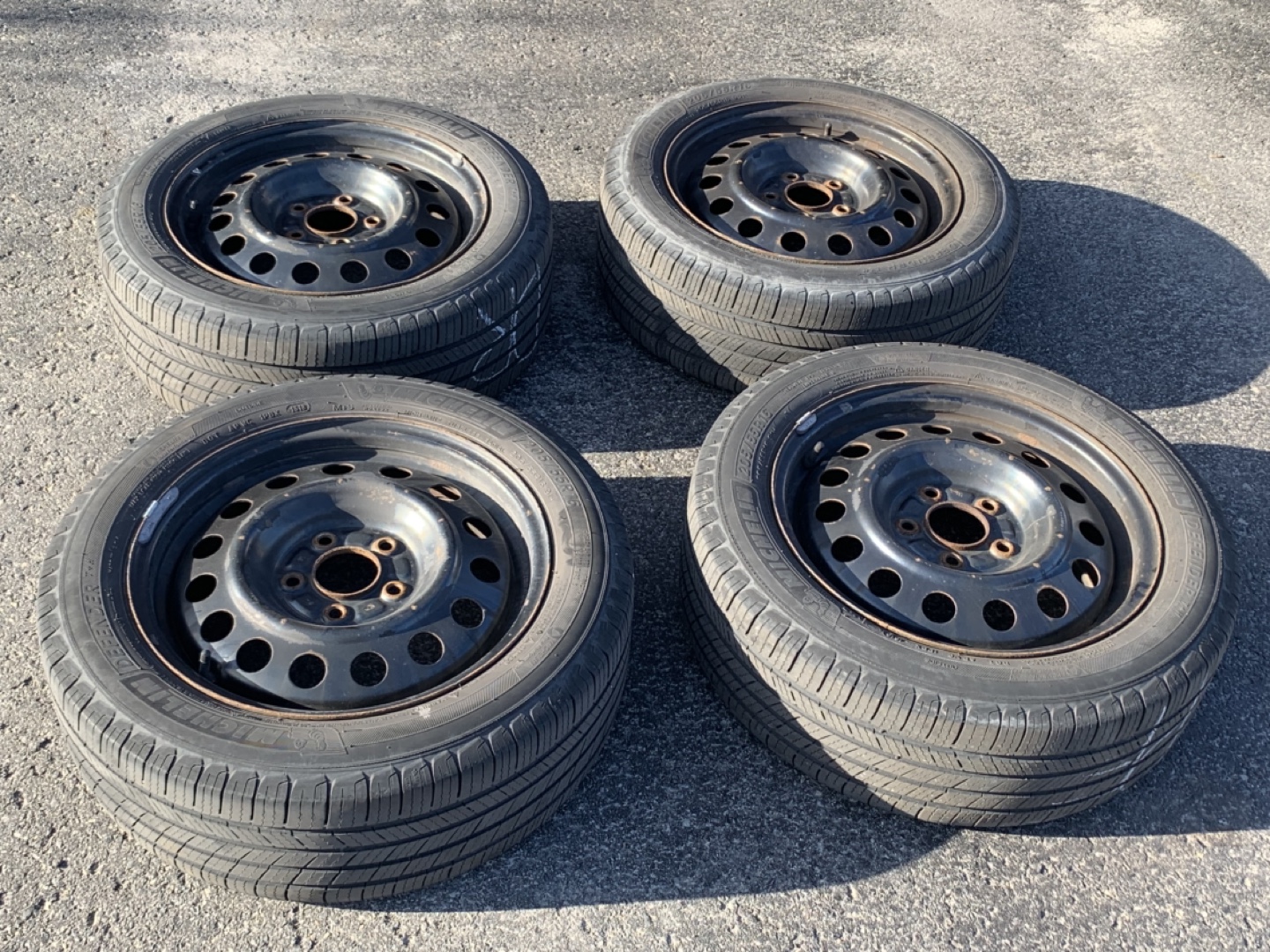 All-season Tires 205/55R16 on Steel Rims
