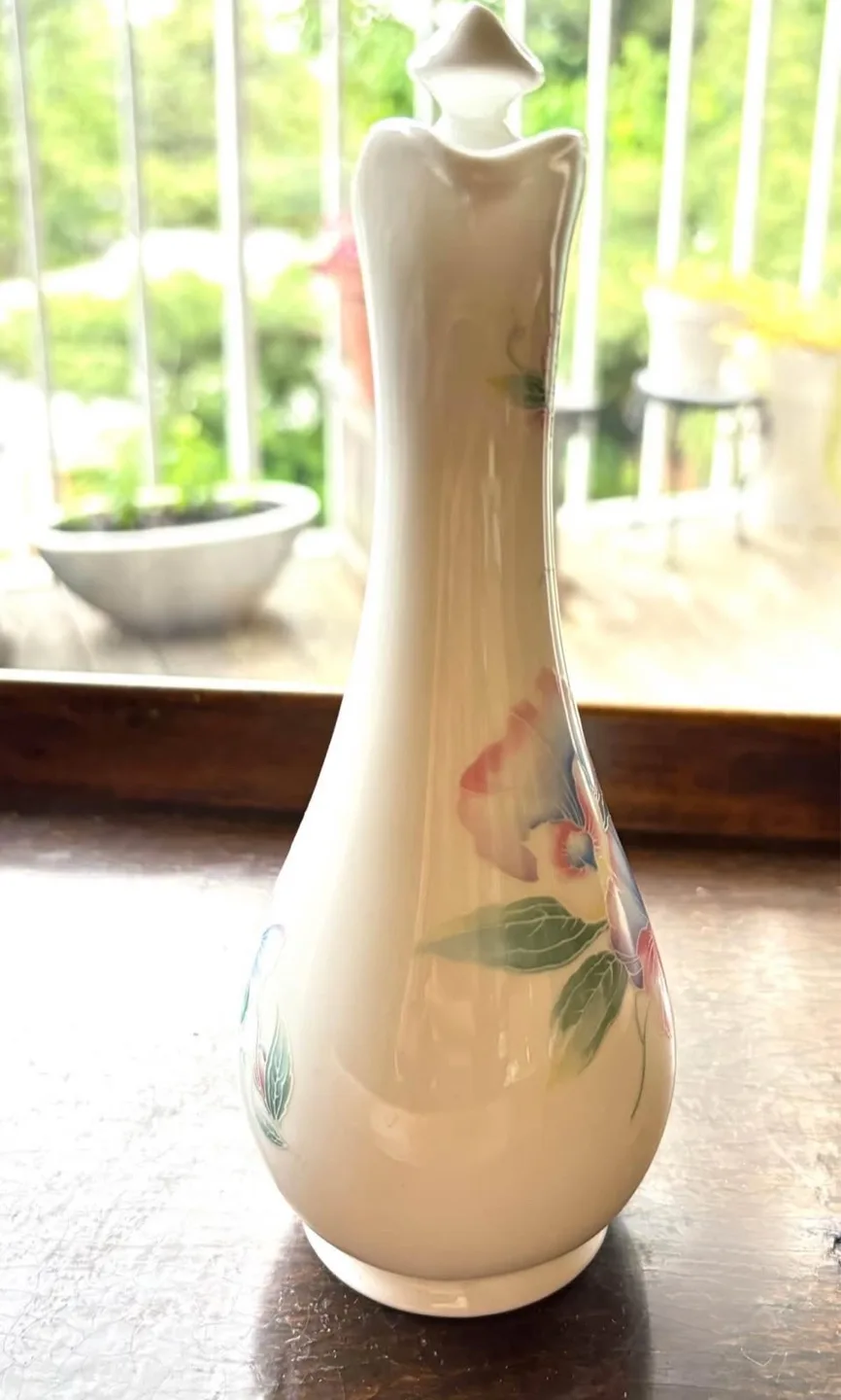 Vintage Floral Creamer/Pitcher with Lid image indicator(3)