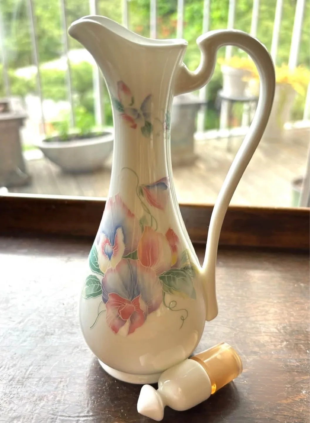 Vintage Floral Creamer/Pitcher with Lid image indicator(5)