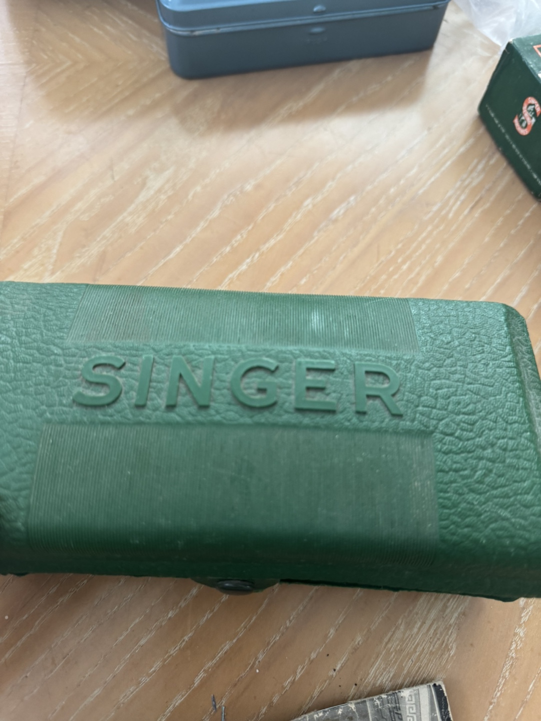 Vintage Singer Rotary Buttonholer with Case & Instructions - photo 2