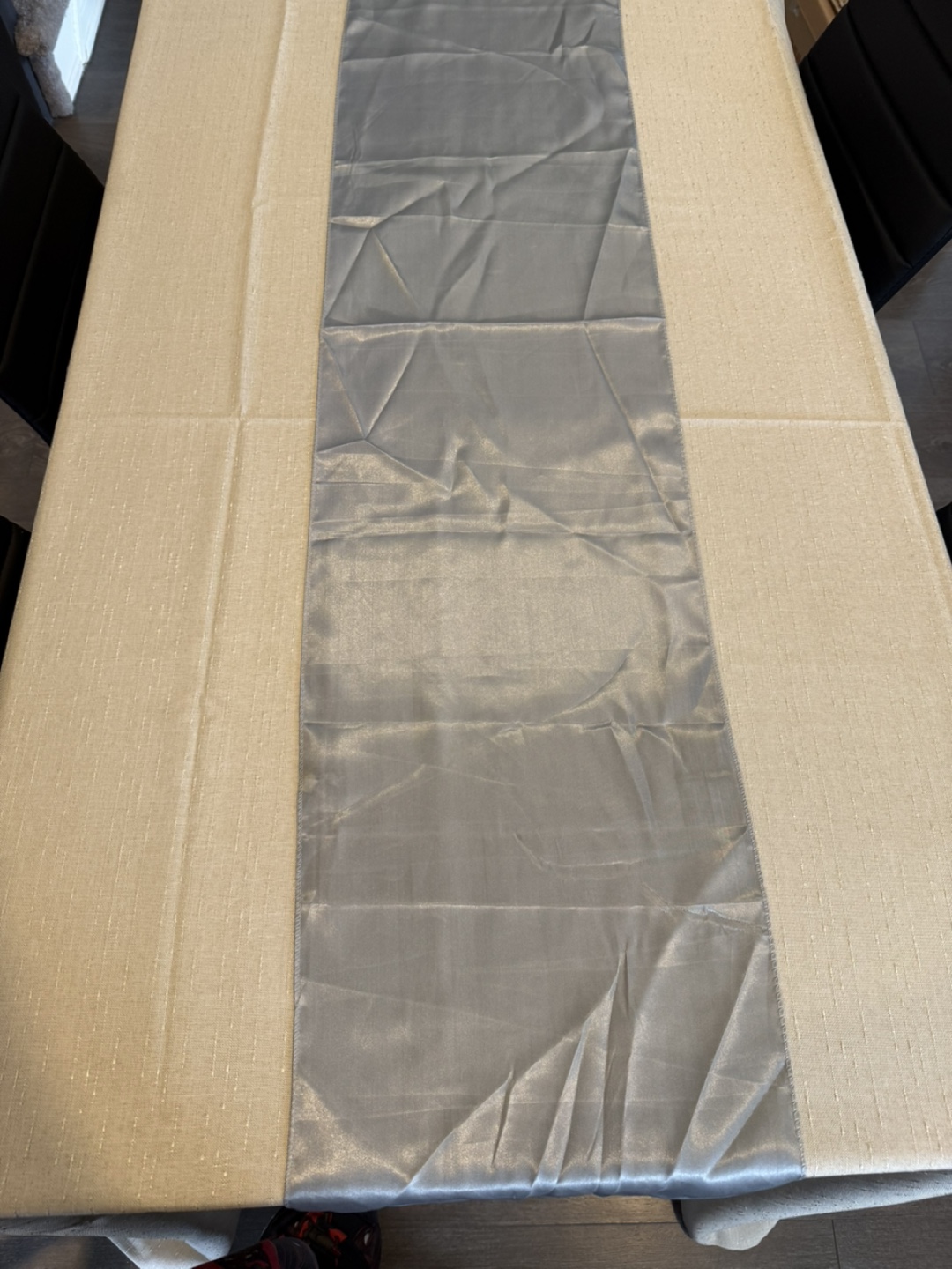 Silver Satin Table Runners (20) - photo 2