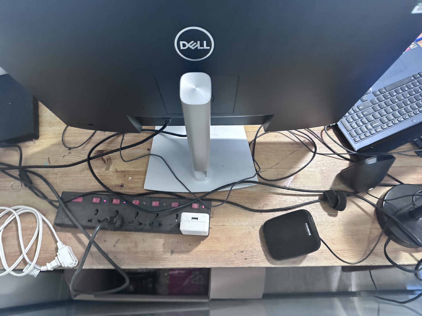 Must go!Dell P2722H Monitor | 27’’ Full HD Display | 1920 x 1080 - photo 4