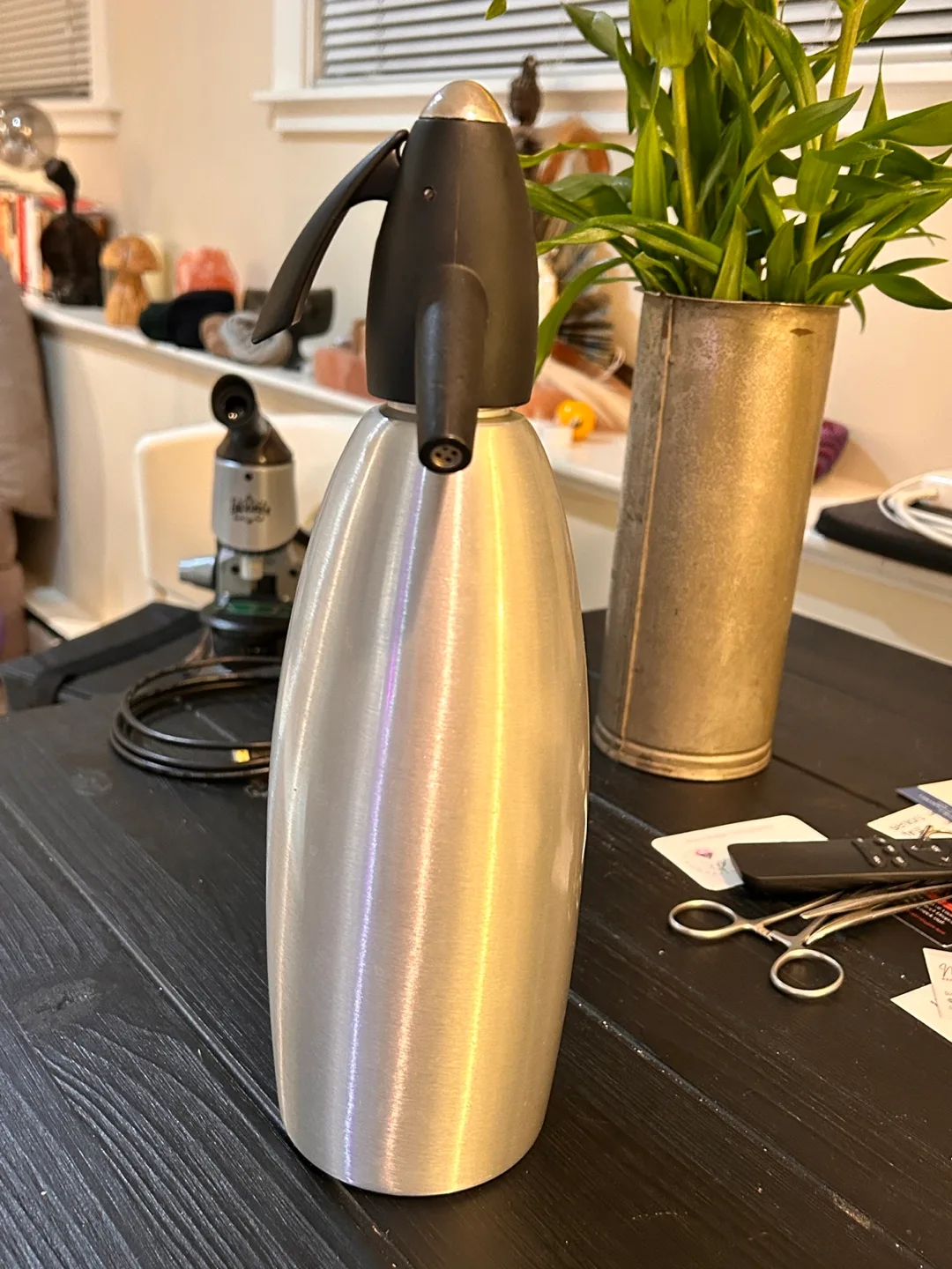 Professional ISI soda siphon thumbnail