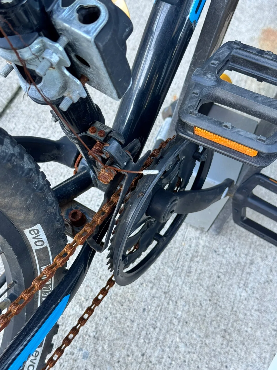 Supercycle Men's Mountain Bike image indicator(2)