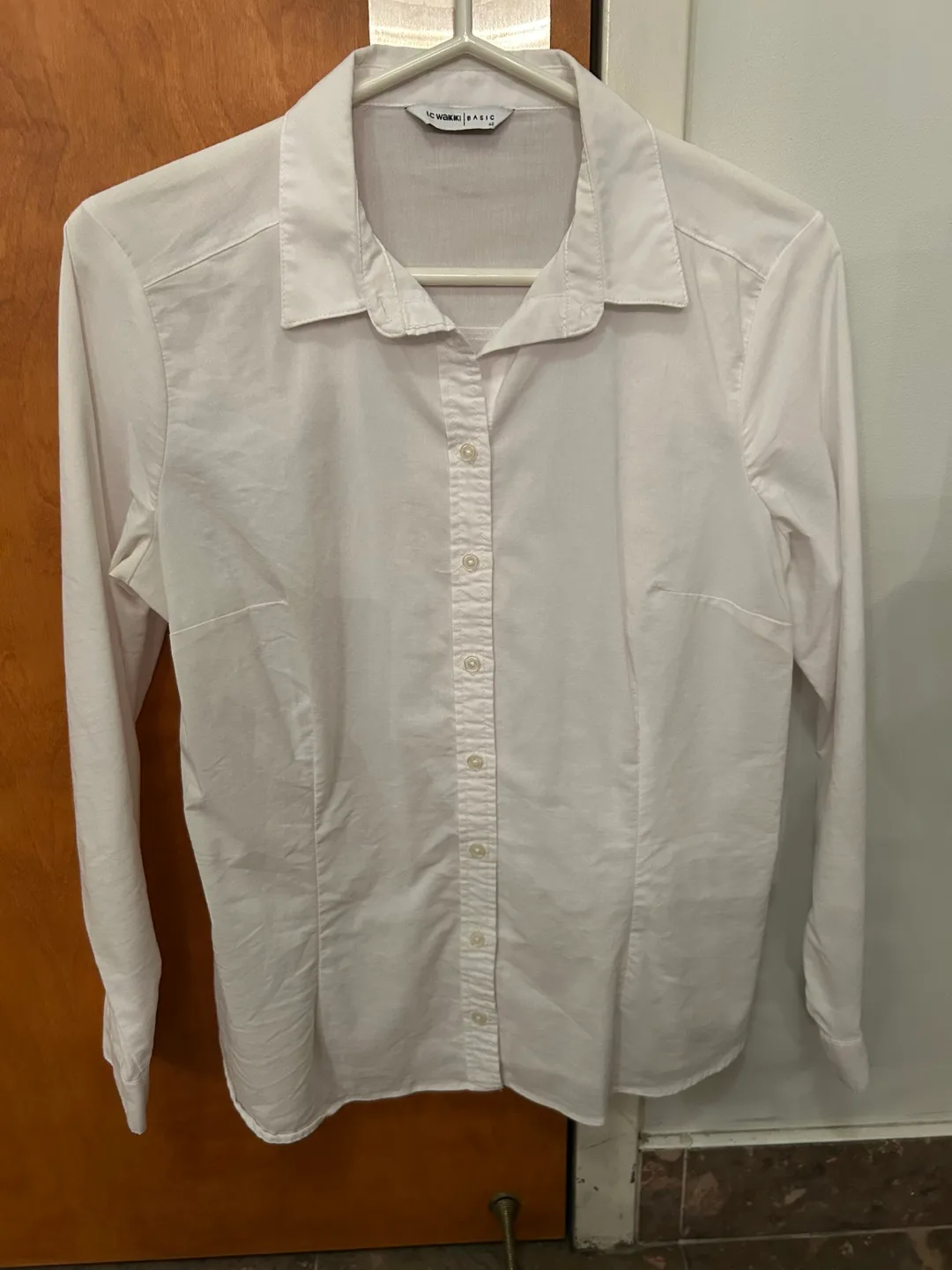 Women's White Button-Down Shirt image indicator(6)