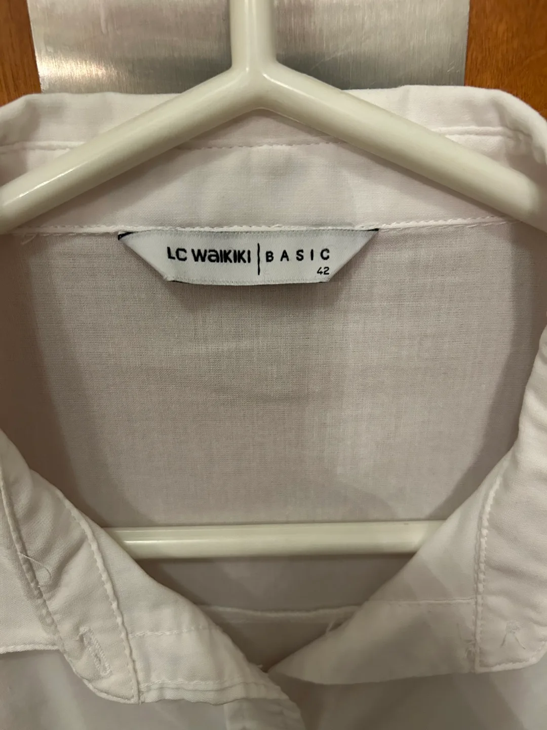 Women's White Button-Down Shirt image indicator(7)