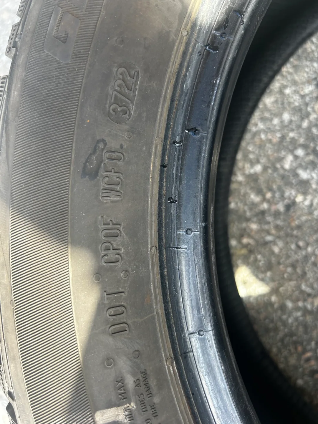 Pair of General Altimax - 205/55R16 @ 30$ each image indicator(3)