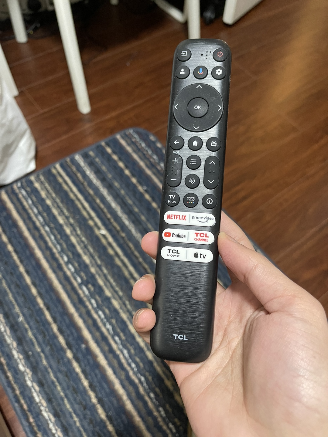 TCL 55-Inch Q6 QLED 4K Smart TV with Google TV - photo 3