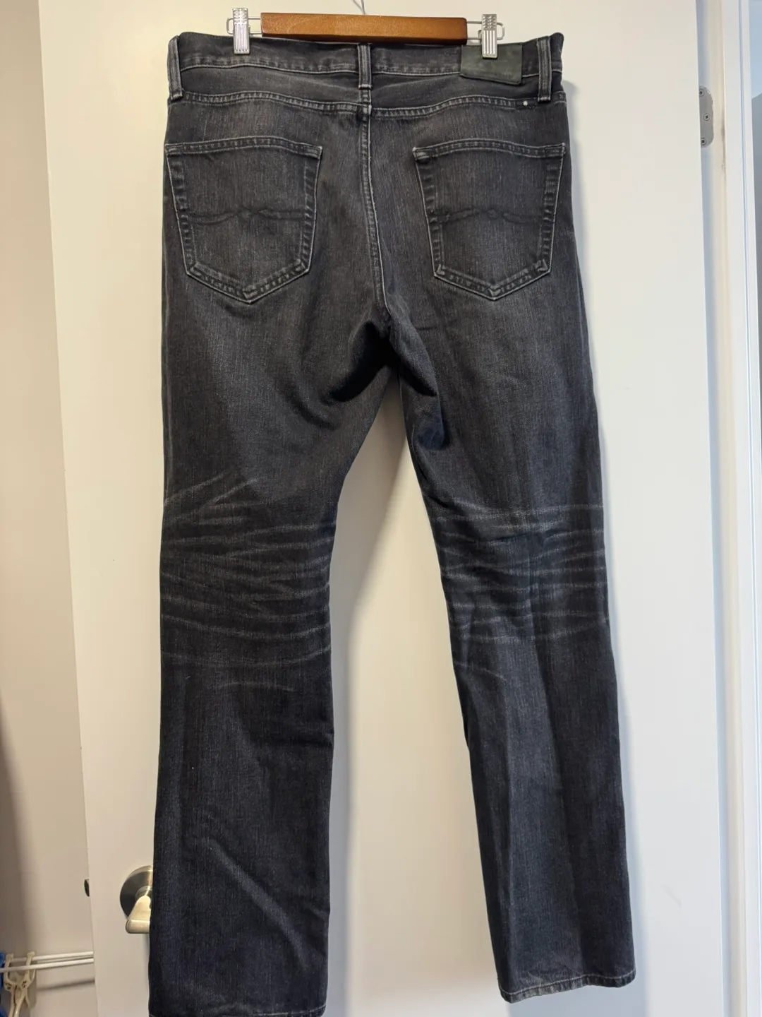 Lucky Brand Men's Dark Wash Jeans Size 32x32 image indicator(3)