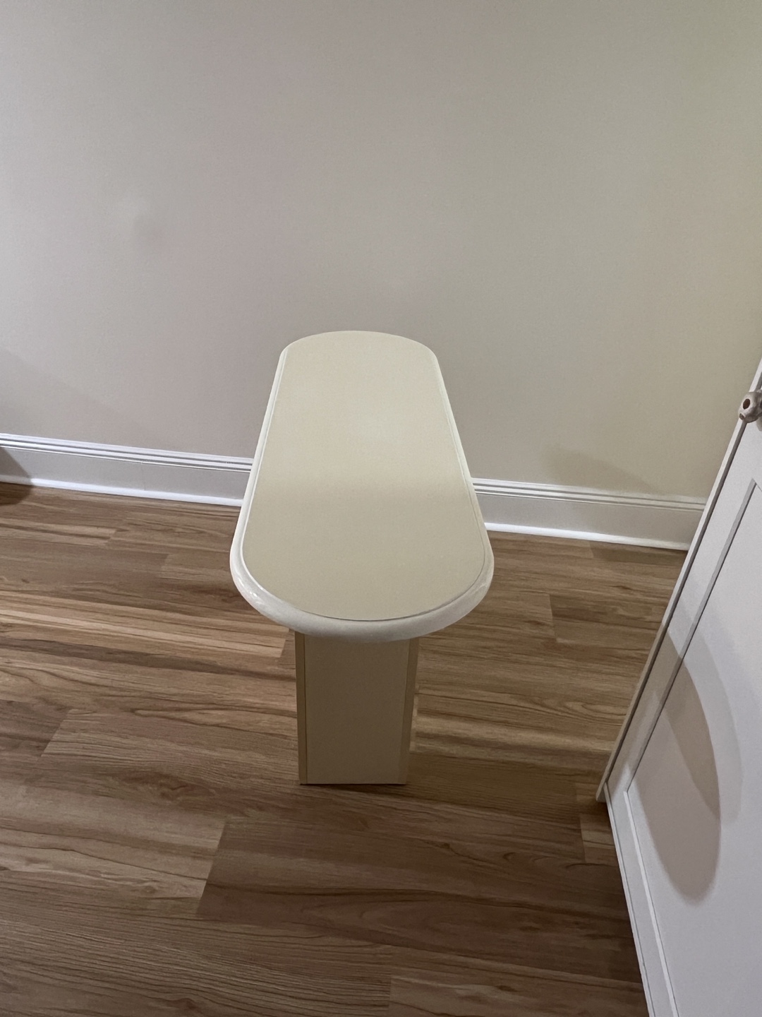 Vintage Oval Top Console Table - photo 3