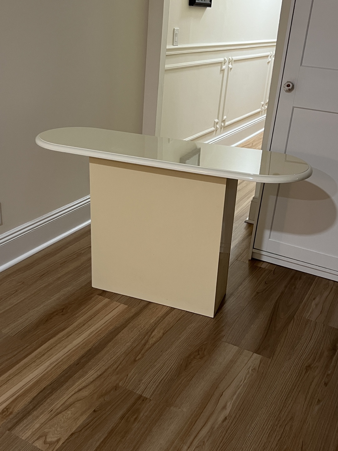 Vintage Oval Top Console Table - photo 4