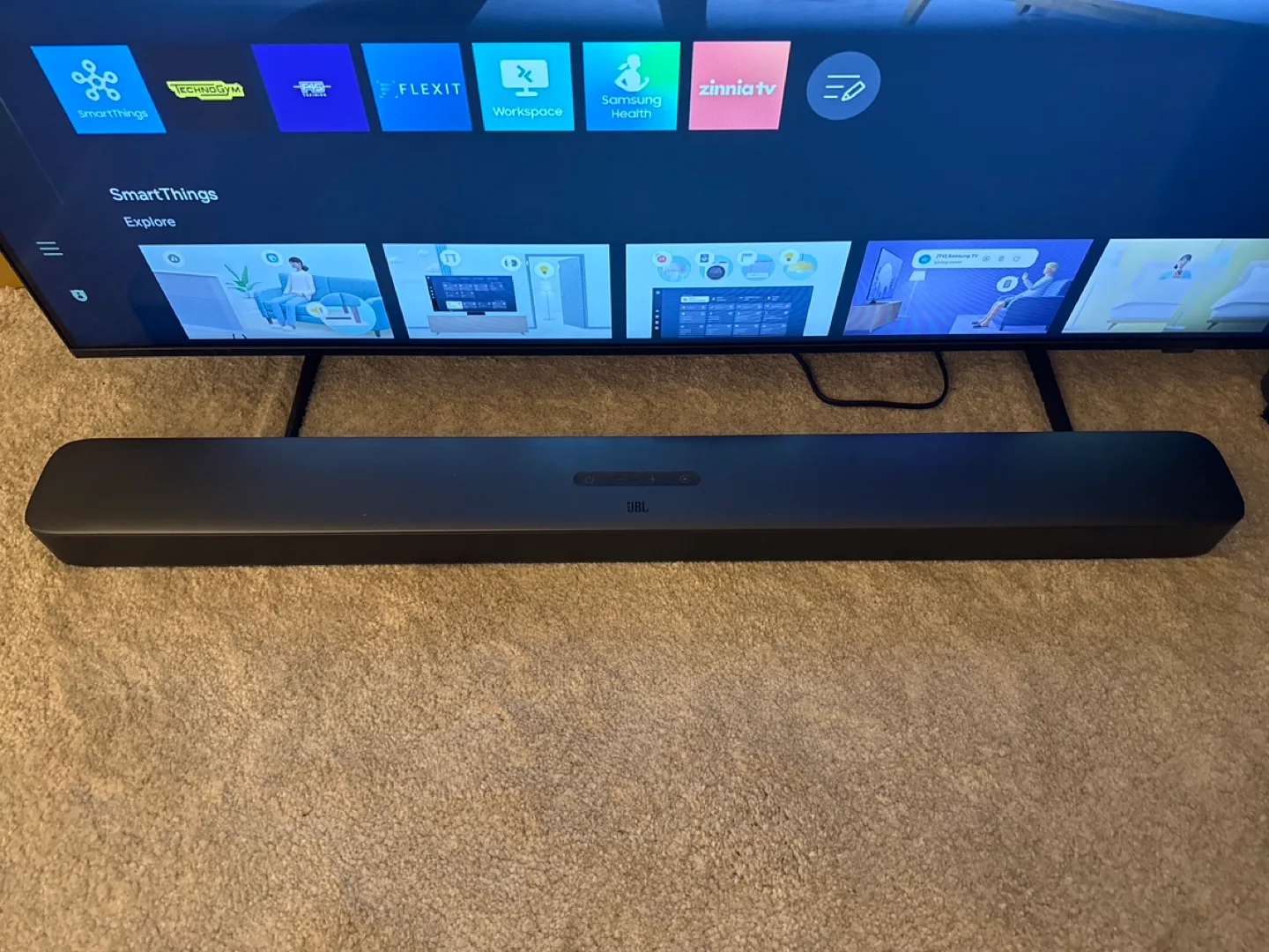 JBL Bar 500: 5.1 Surround Sound System with Wireless Subwoofer image indicator(2)