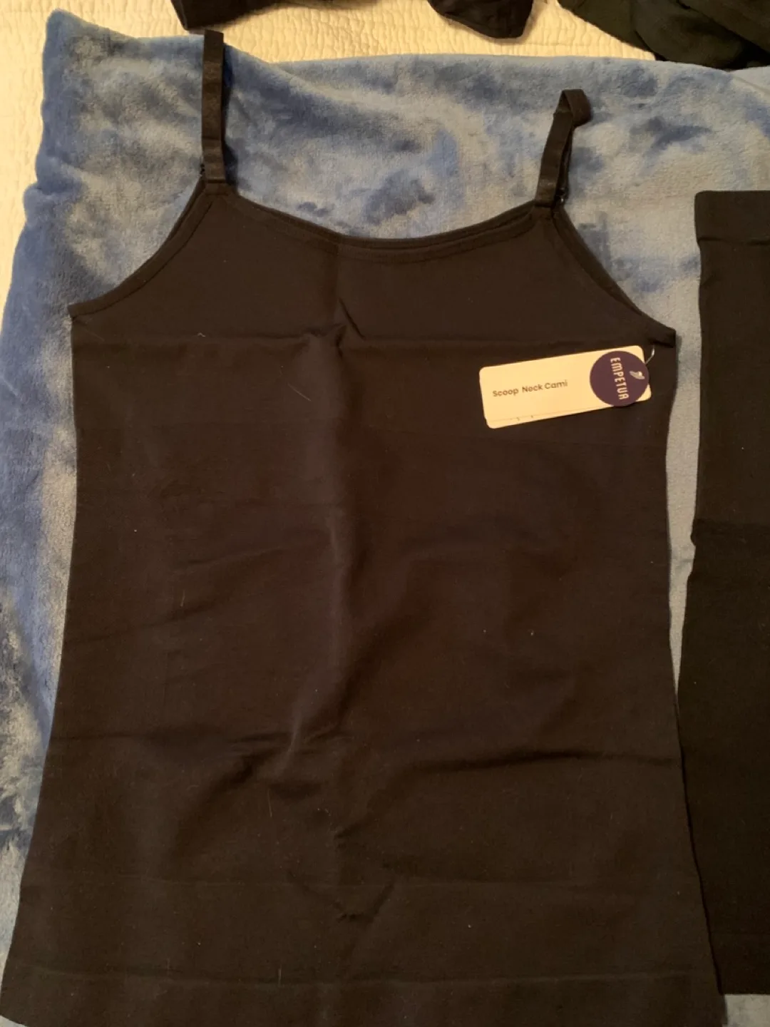 Shapermint shaping cami  & high Waisted Shorts image indicator(3)