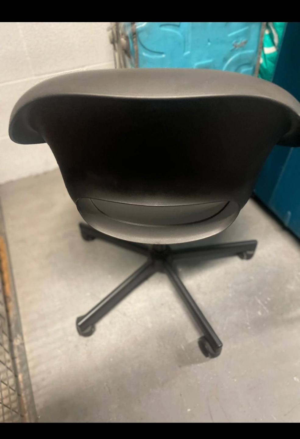 IKEA Swivel Chair - Black - photo 2