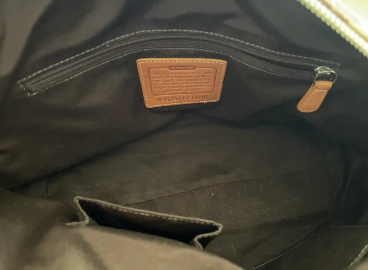 Coach Signature C Tote Bag image indicator(6)