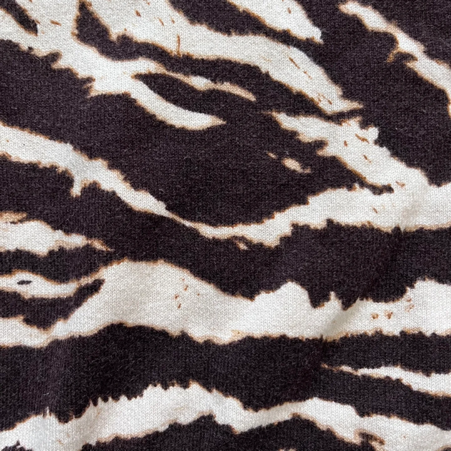 Jones New York Sport Woman Zebra Print Cardigan image indicator(7)
